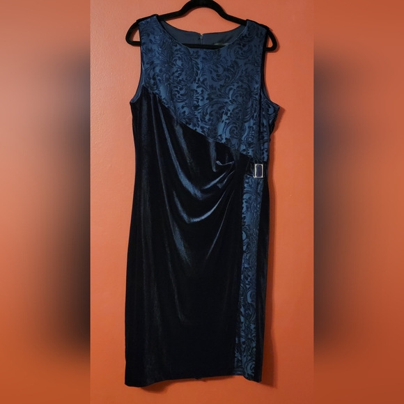 Vestido R&M Richards Maxi Plateado De Tirantes Para Mujer
